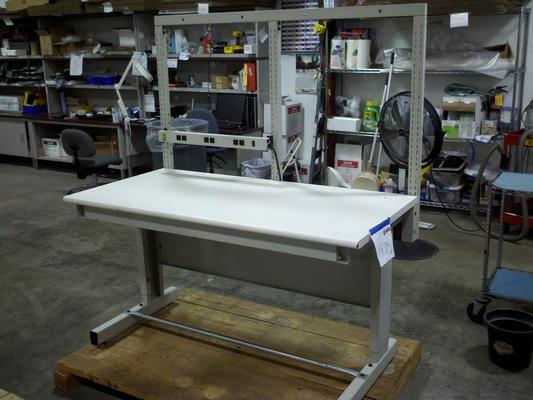 IAC Industries Work Bench (140705)