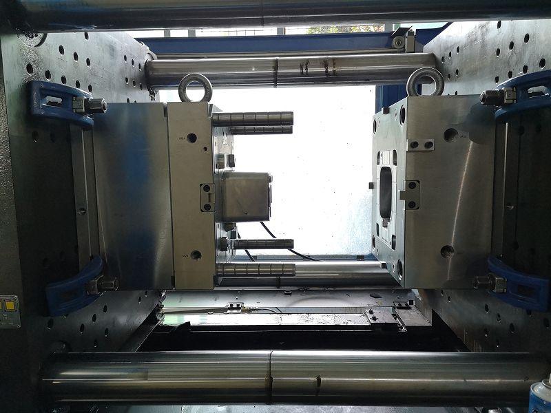 Custom Injection Moulding Process Production For Plastics And Rubbers Shenzhen