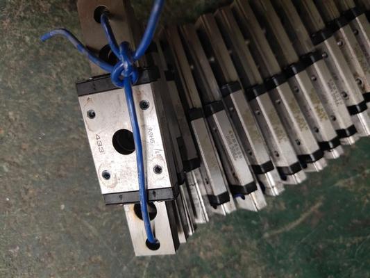Panasonic CNSMT SMT vibration feeder parts NXT-magnetic spacer tabs 8MM 2ADLFA011800 2ADLFA00240