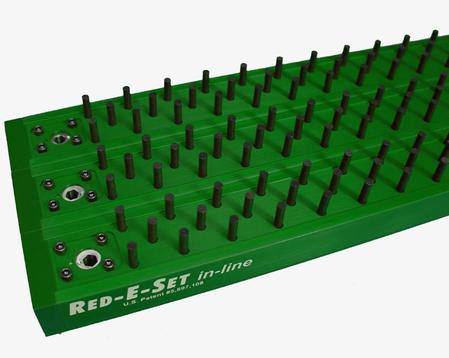 The RED-E-SET Lead-Free modules are anodized green, and when used in conjunction with the red units, enable users to separate tooling between lead-free and leaded processes. 